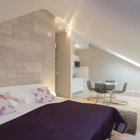 Laura Lux Suites Split Dış mekan fotoğraf