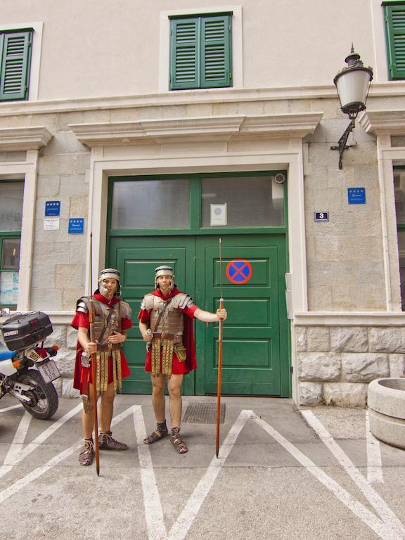 Laura Lux Suites Split Dış mekan fotoğraf