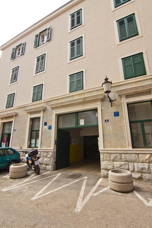 Laura Lux Suites Split Dış mekan fotoğraf